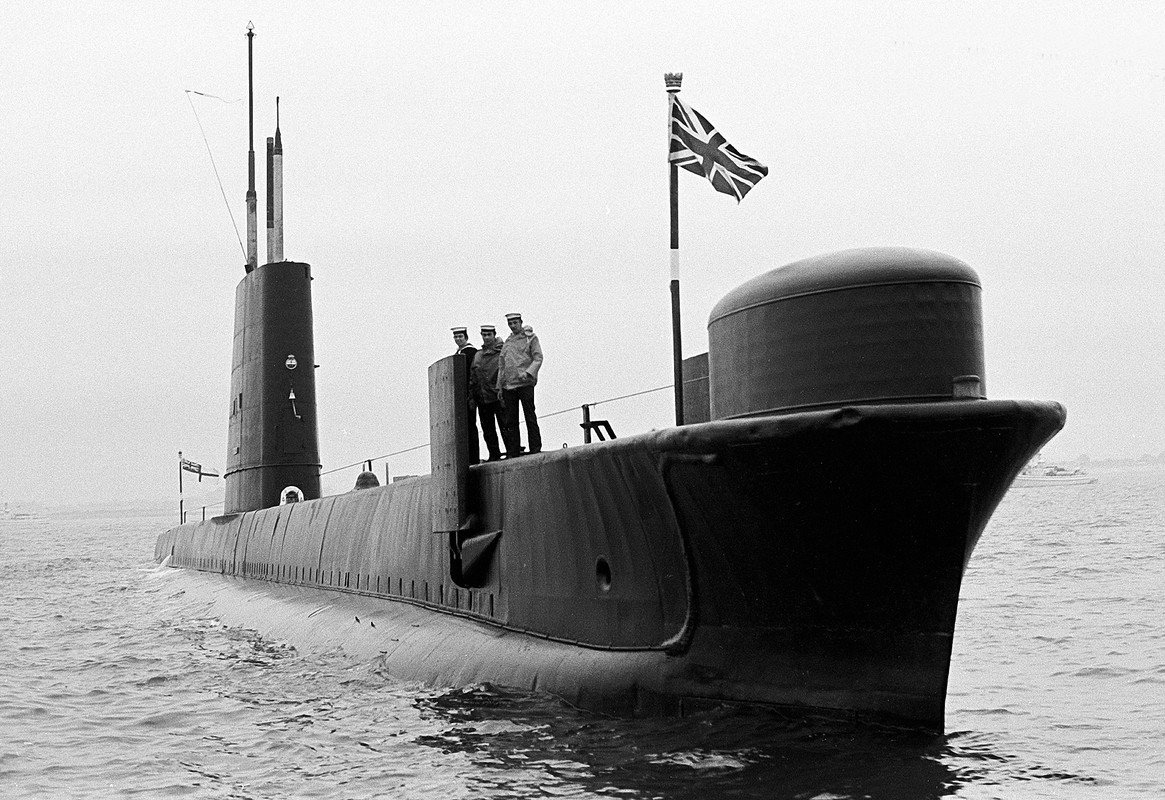 Cachalot (S.06) на Юбилейном ревю, Спитхед, 28 июня 1977-1