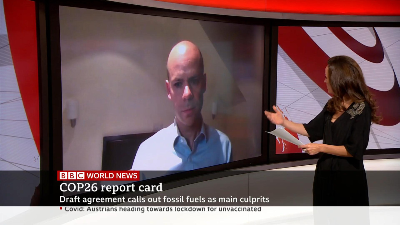 11.12 - 06.00.00 - BBC World News. News. Reporting on the day's inter....ts_snapshot_34.52_[2021.11.