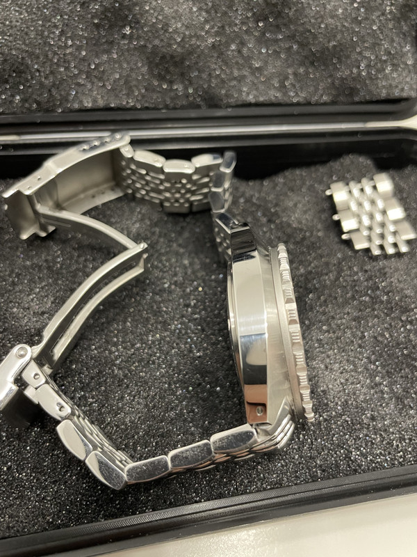 F93A4EB8-B873-4115-89DA-97EE339F25DC