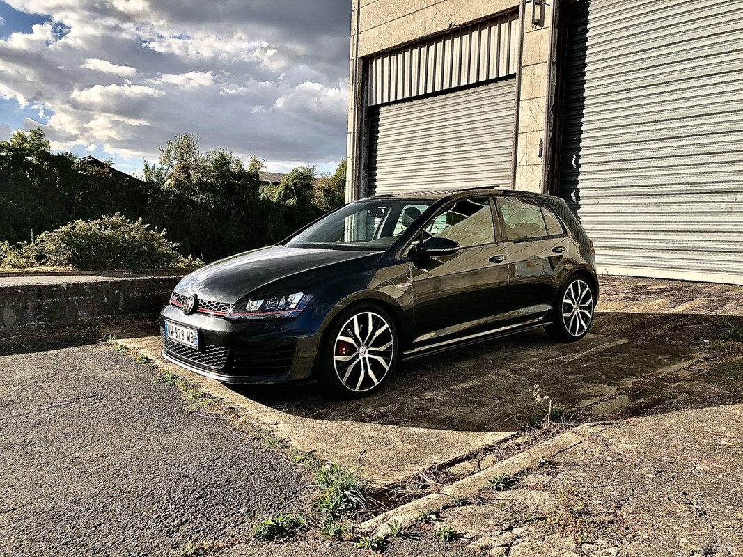 254FB3E2-6115-4A8D-82B7-23EF790D47F6