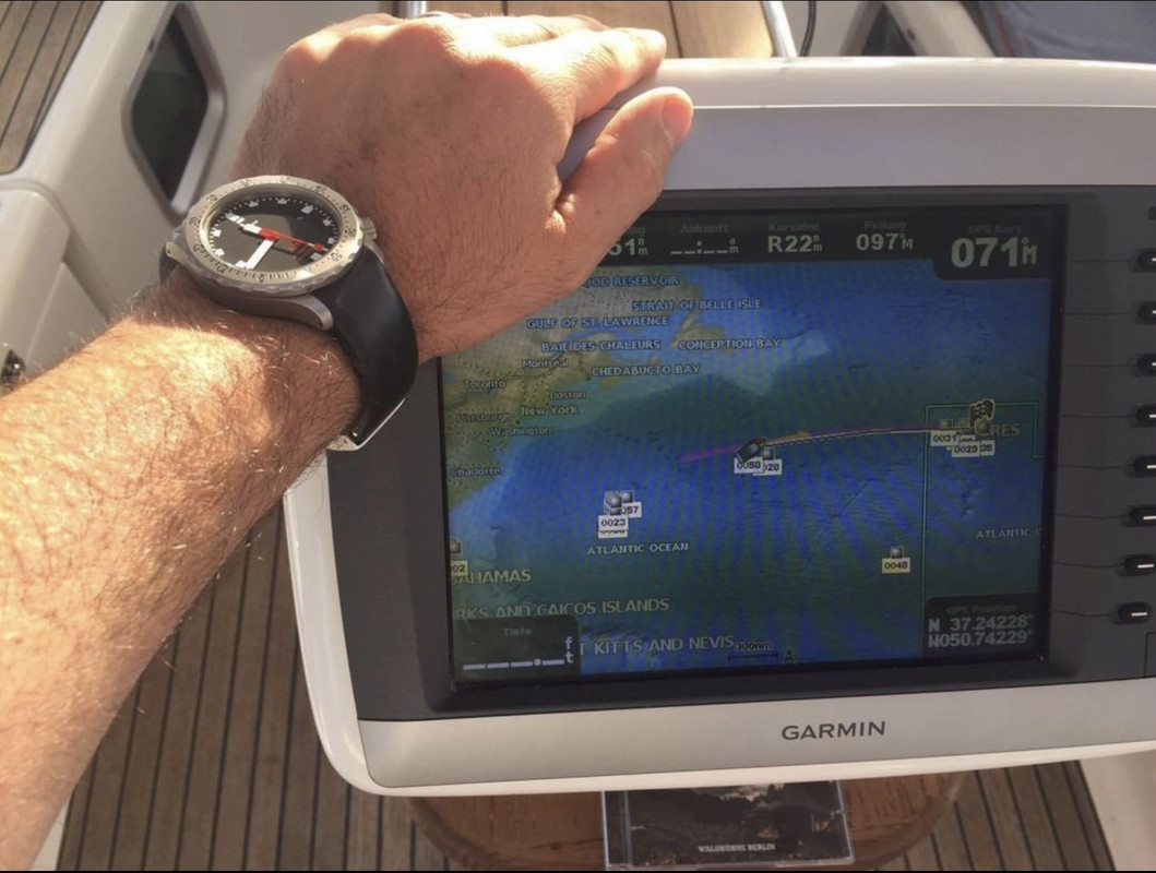 4F7B913D-ECFB-4B5B-8D29-36C304A0B8E7