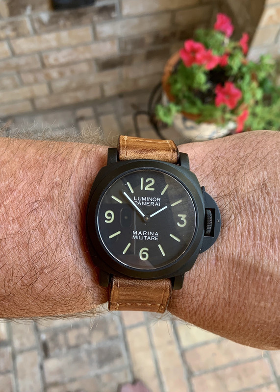 E0FB12AE-18E6-4653-9DFE-2DC6DF2AAAB9