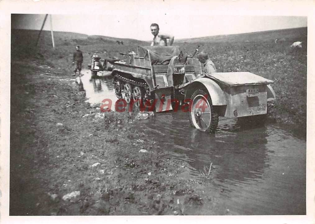 NSU Kettenkrad mit Anhänger bei Smolensk Ostfron