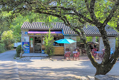 Le camping et les gorges de l'Ardèche