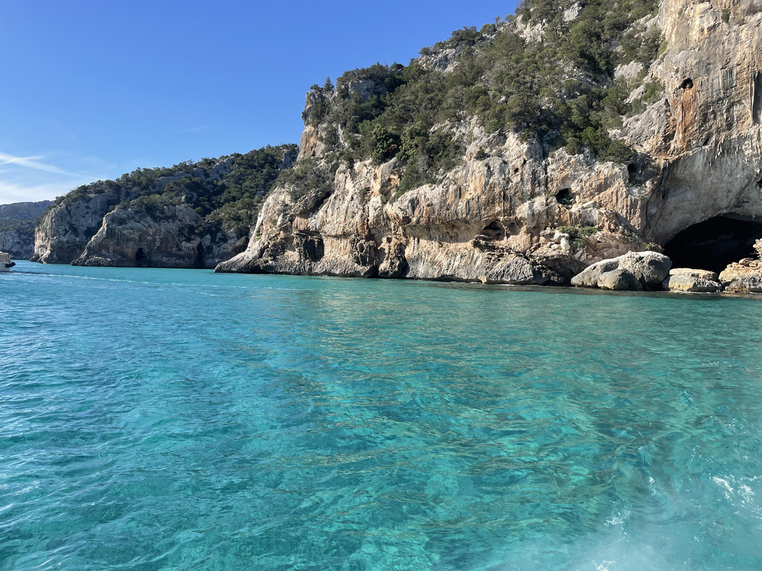 39A87FC7-853D-4A50-8490-0F7C90145B35