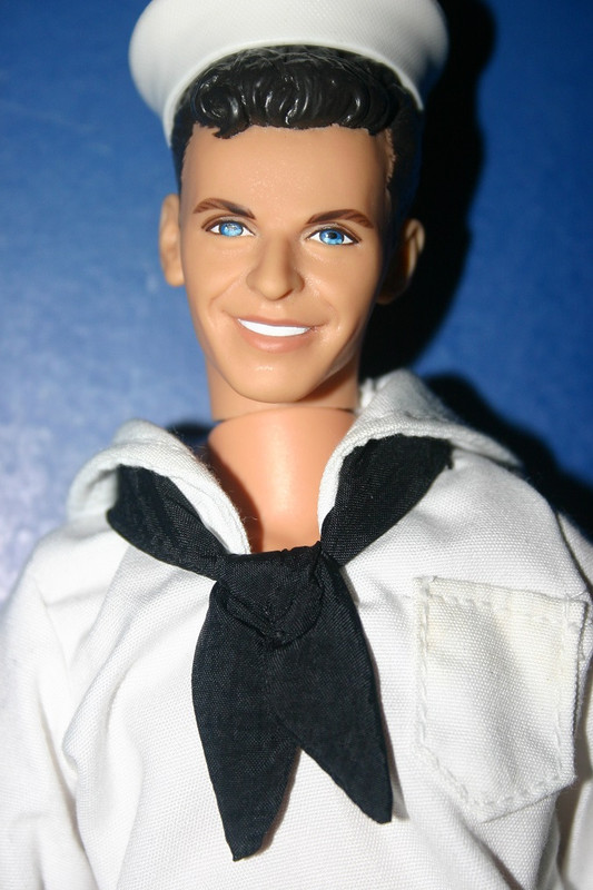 Kitbash: Frank Sinatra. 006