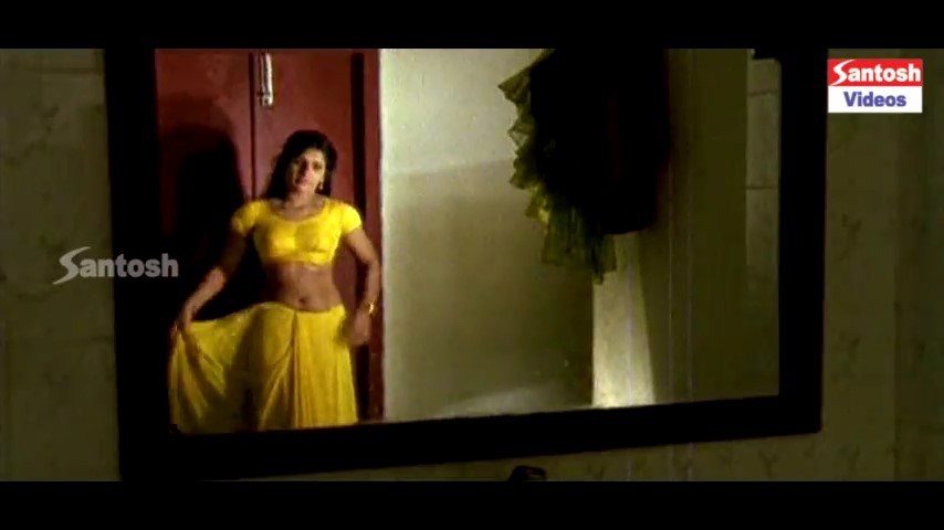 Ramya Hot  Compile Part 1- Edadugulu.avi_snapshot_12.08_[2021.06.01_17.04.31]