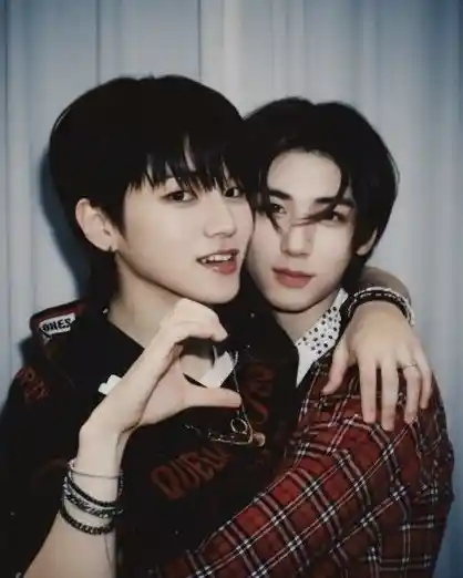 20250913_235841_copy_418x522