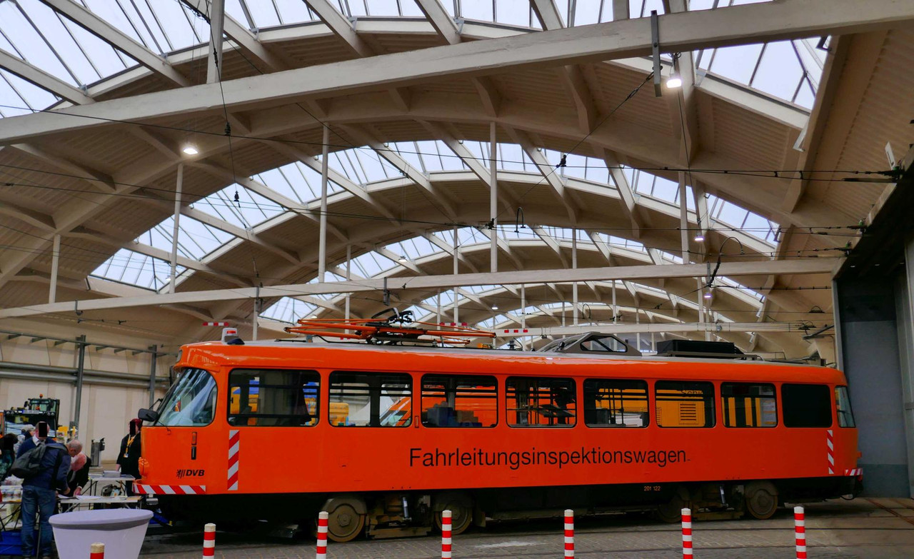 Bild: https://i.postimg.cc/x1Tk0VBw/P1380570.jpg