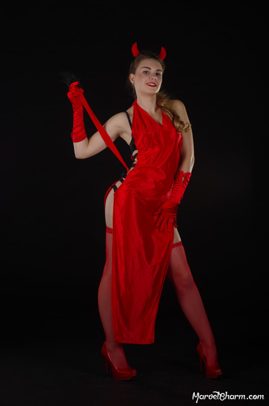 MarvelCharm_Monica-Halloween-2016-006