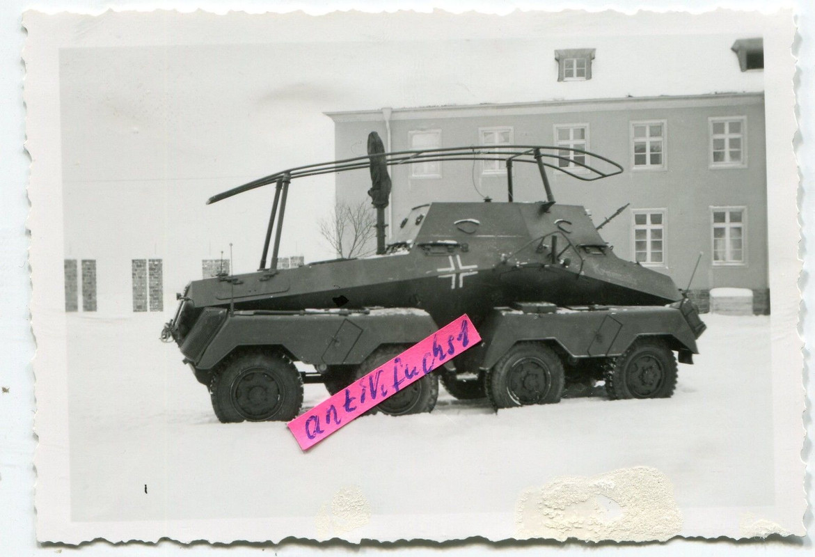 8 Rad Funk-Schützen-Panzer SPW in Koblenz in der Kaserne im 2.WK