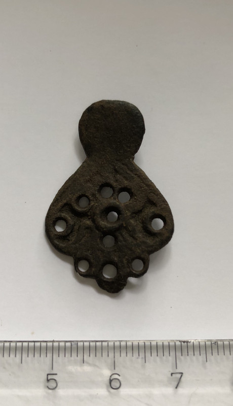 B4F89D5D-6C8B-425F-9393-A0480704BD1B