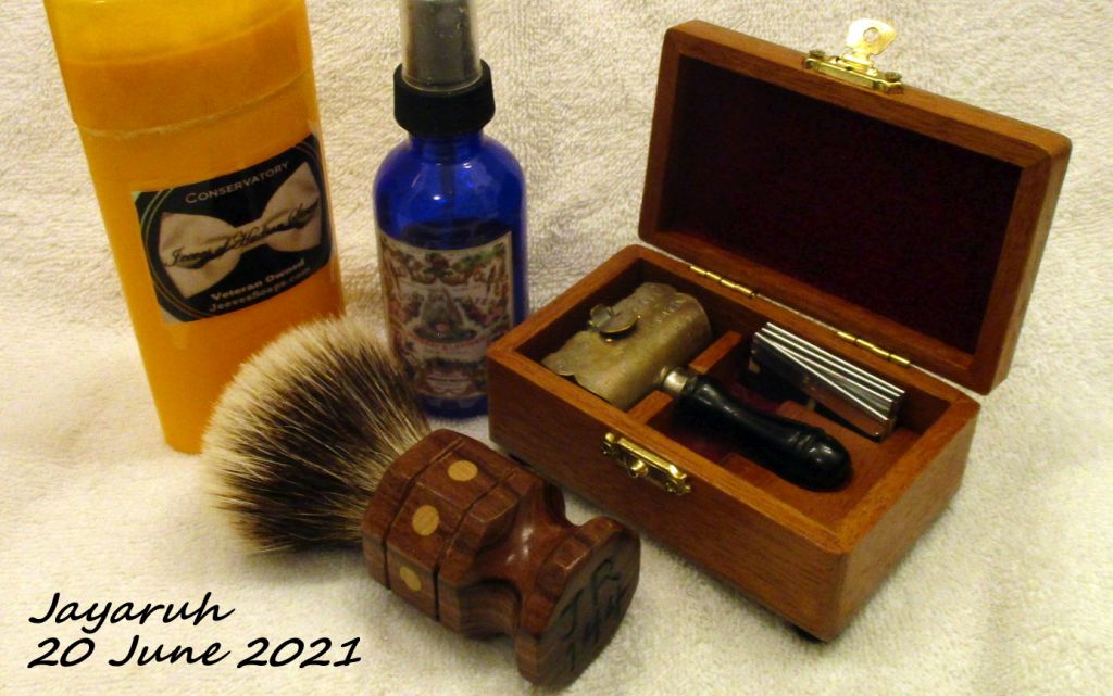 [Image: sos210620.jpg]