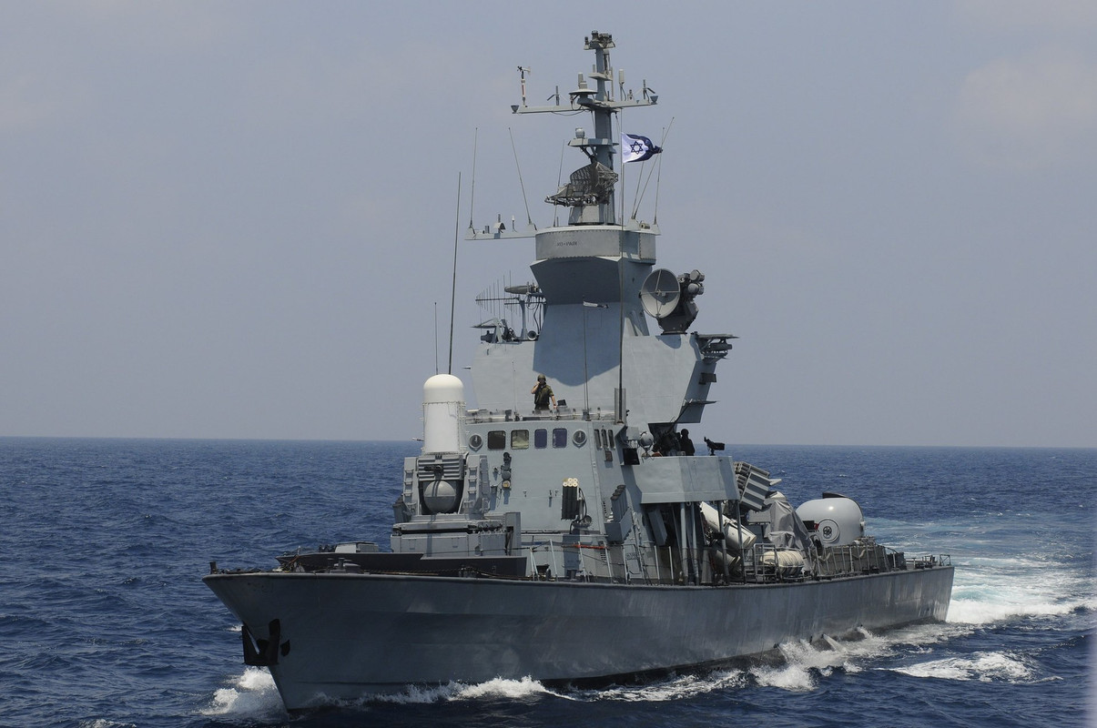 1920px-Saar_4.5_Missle_Ship_(8352236595) INS Herev