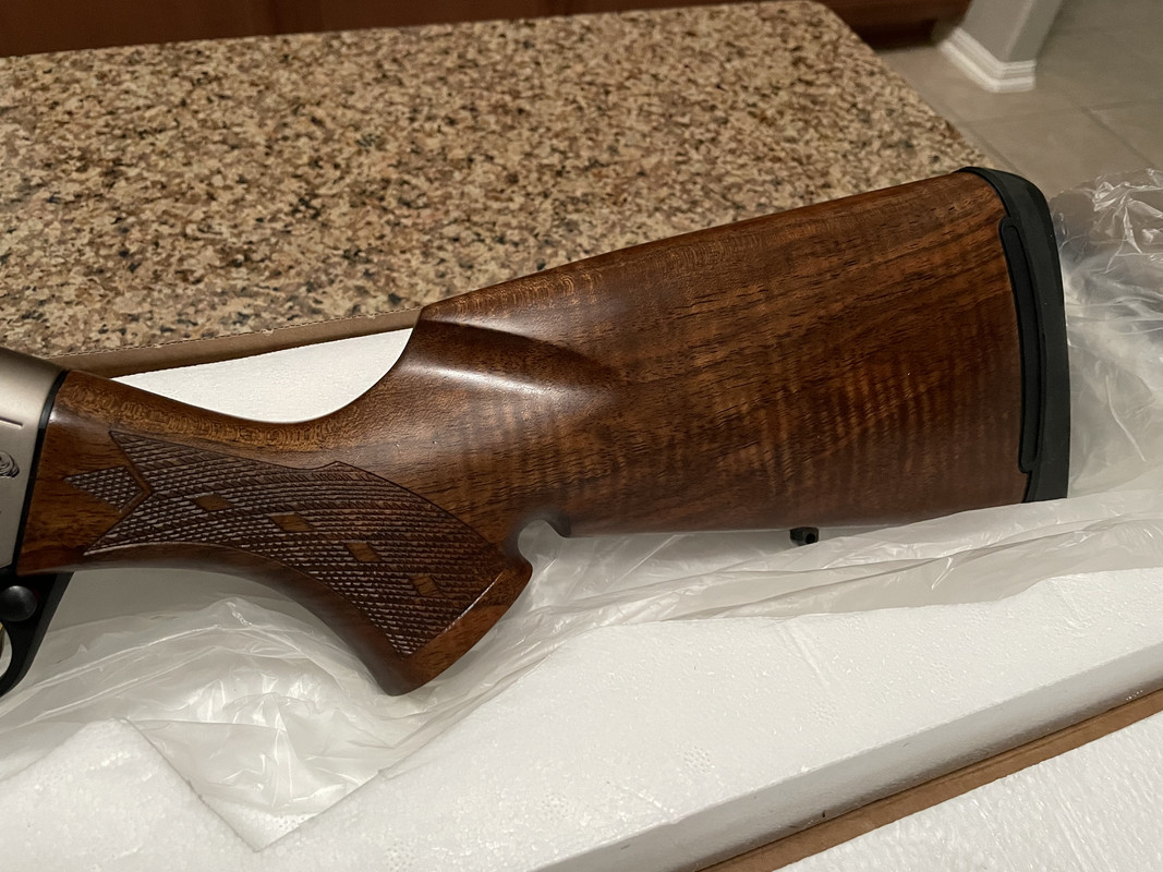 EE1F1FF4-7215-4170-90DD-CCB2344370F9