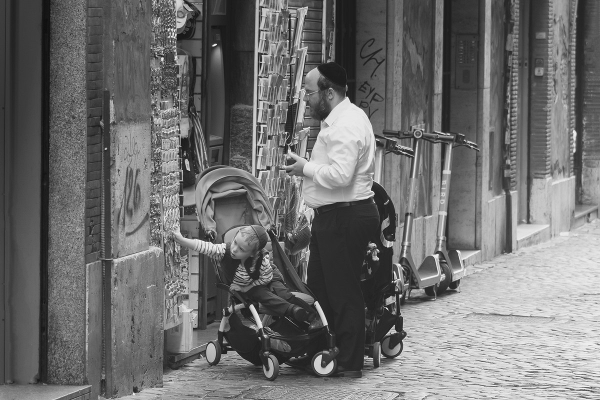 _27A1662-ROMA CITTA' APERTA BN