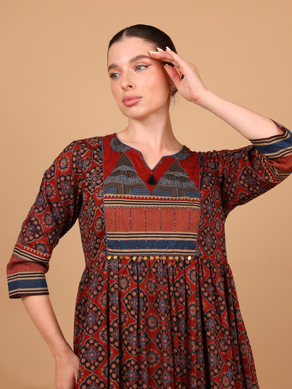 IK352 Maroon (2)