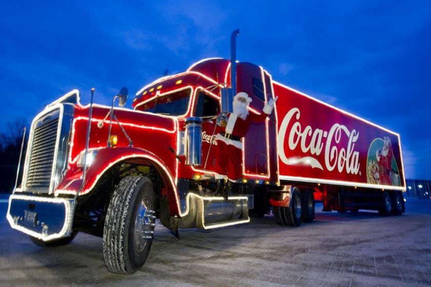 Интересные факты о красном Рождественском грузовике Coca-Cola Интересные факты о красном Рождественском грузовике Coca-Cola