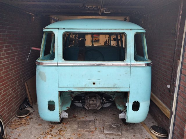 22ED1809-96CE-4F5E-929E-1395E3DAED48