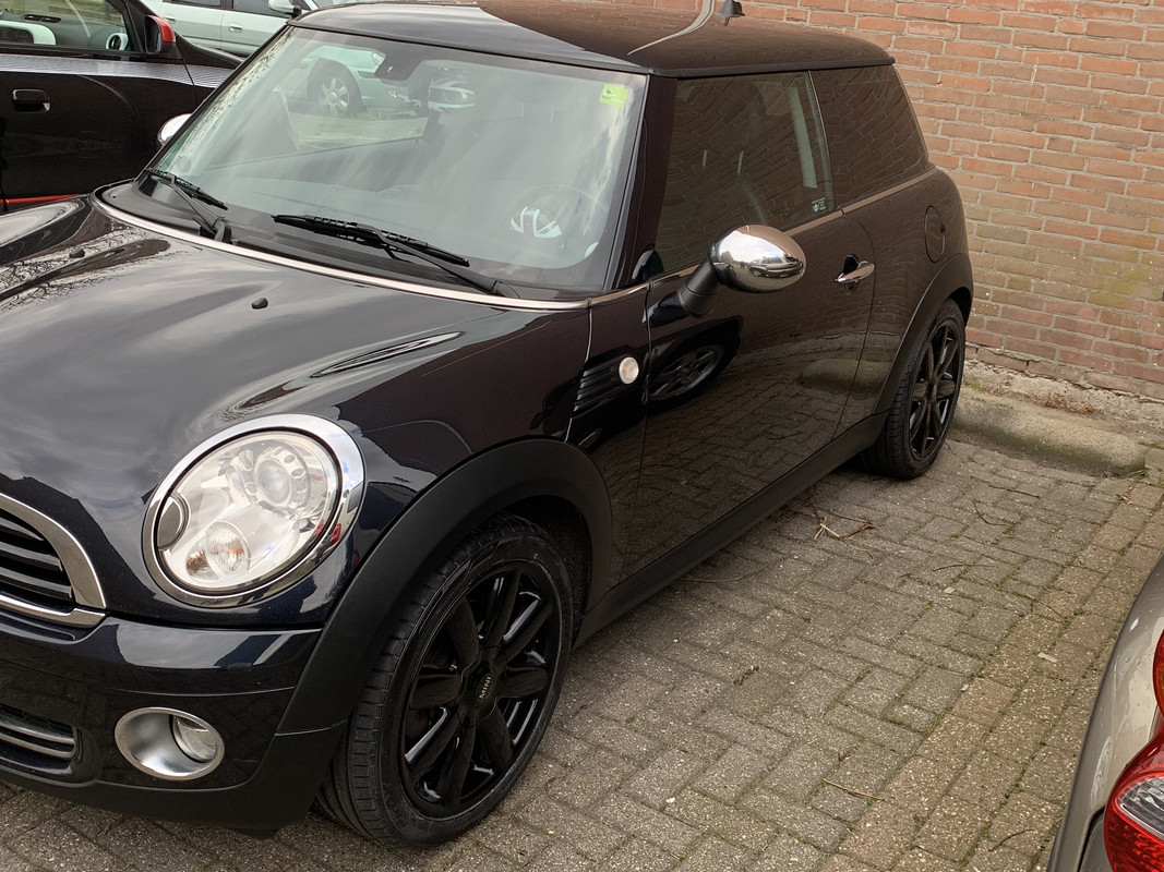 034D43D3-37F9-43C8-96FE-17CD7319CA26