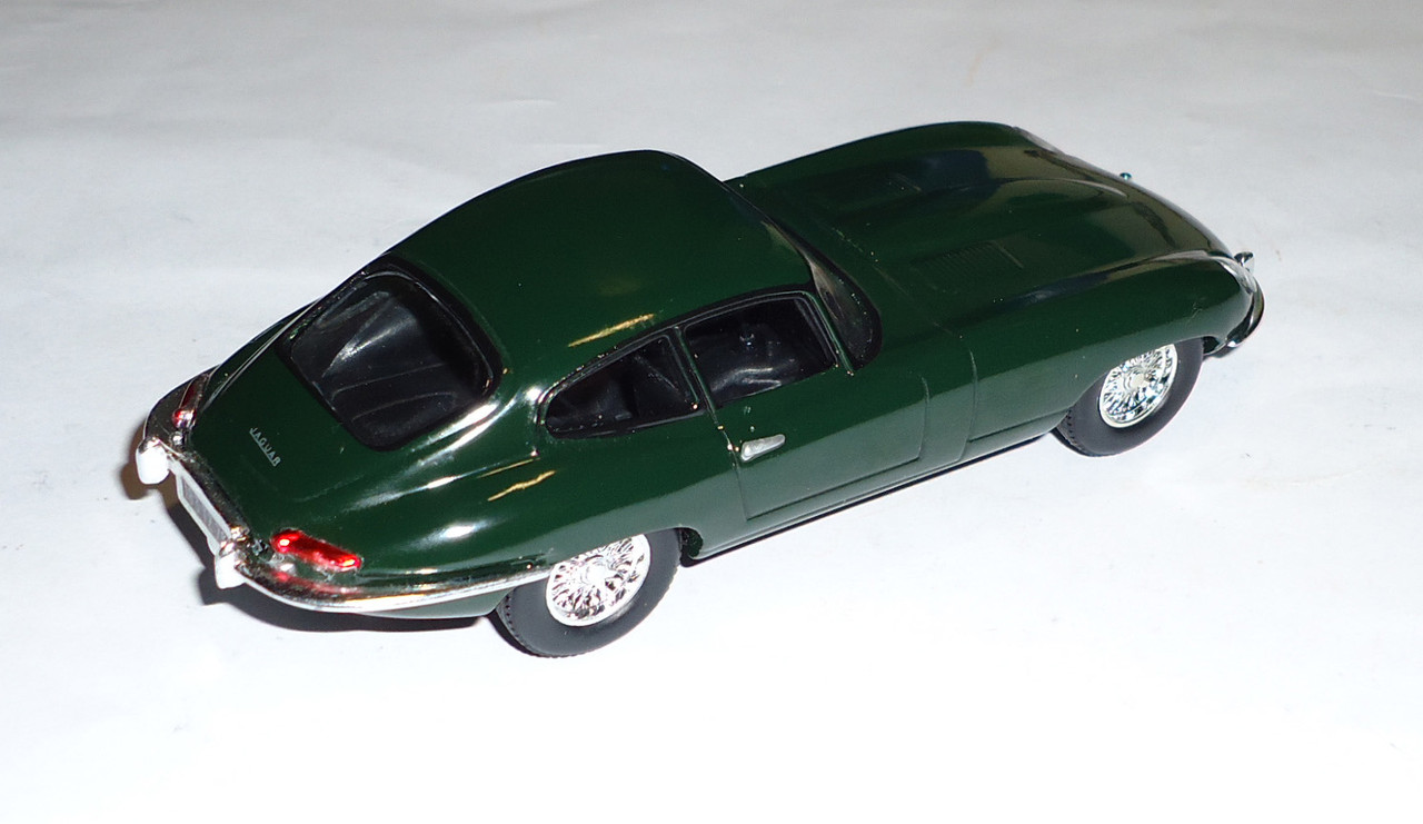 Jaguar-E Type Coupe1