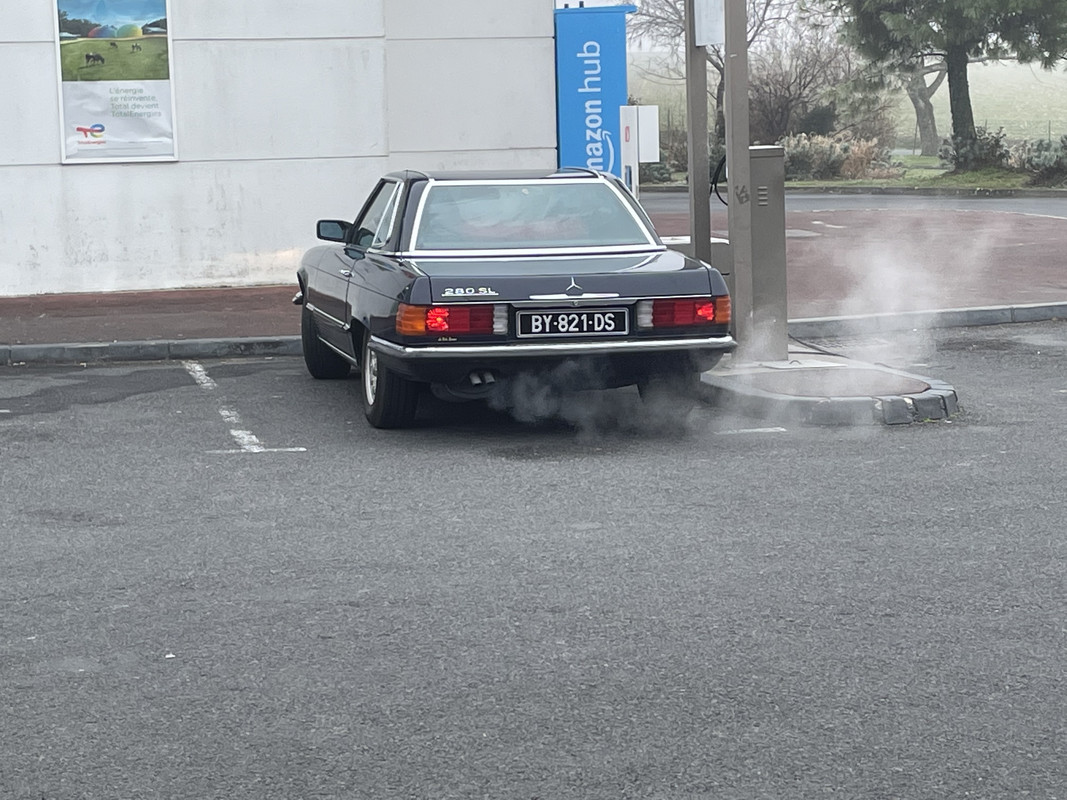 4CA1E739-ECC6-40D0-95B1-3A2C5A6EACC3