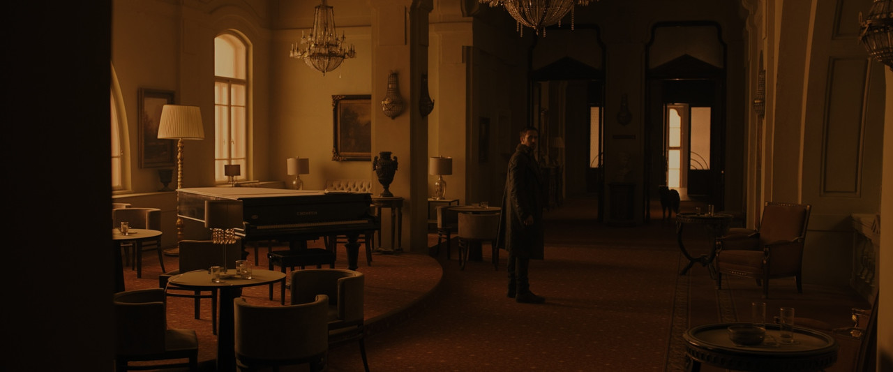 Blade Runner 2049 (2017) V2.mkv_snapshot_01.45.20_[2018.02.03_22