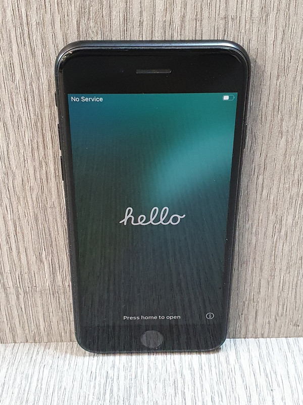 A2296 Apple iPhone SE 64GB Black Unlocked Grade C EG1106 | eBay UK
