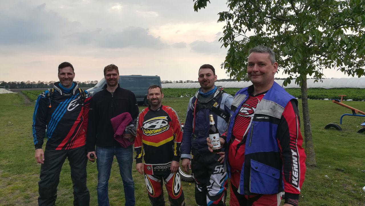 photo_2019-05-19_21-00-07