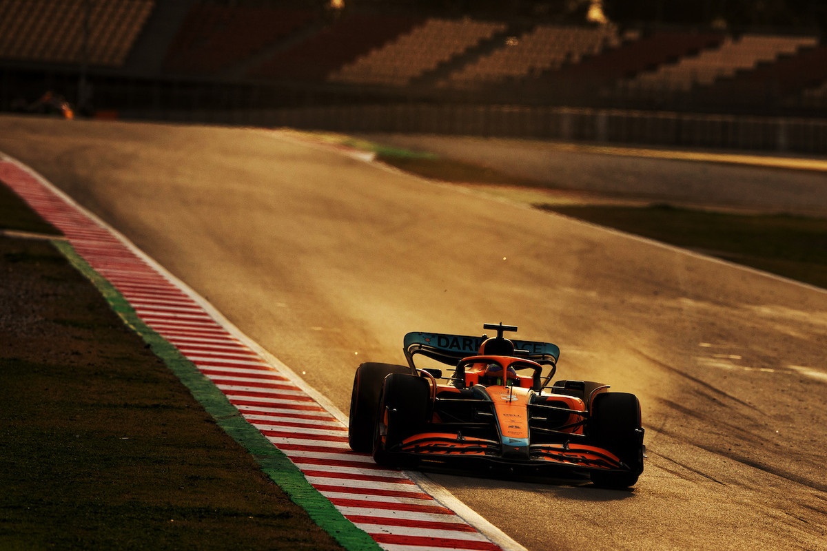 [Imagen: f1-test-barcellona-day-2-gallery-fotografica-340.jpg]