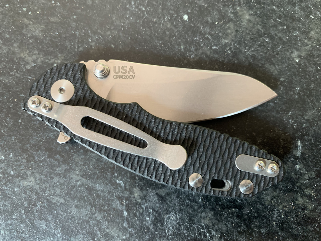 2FD093DF-4BB3-46E6-BC64-242761A31FE4