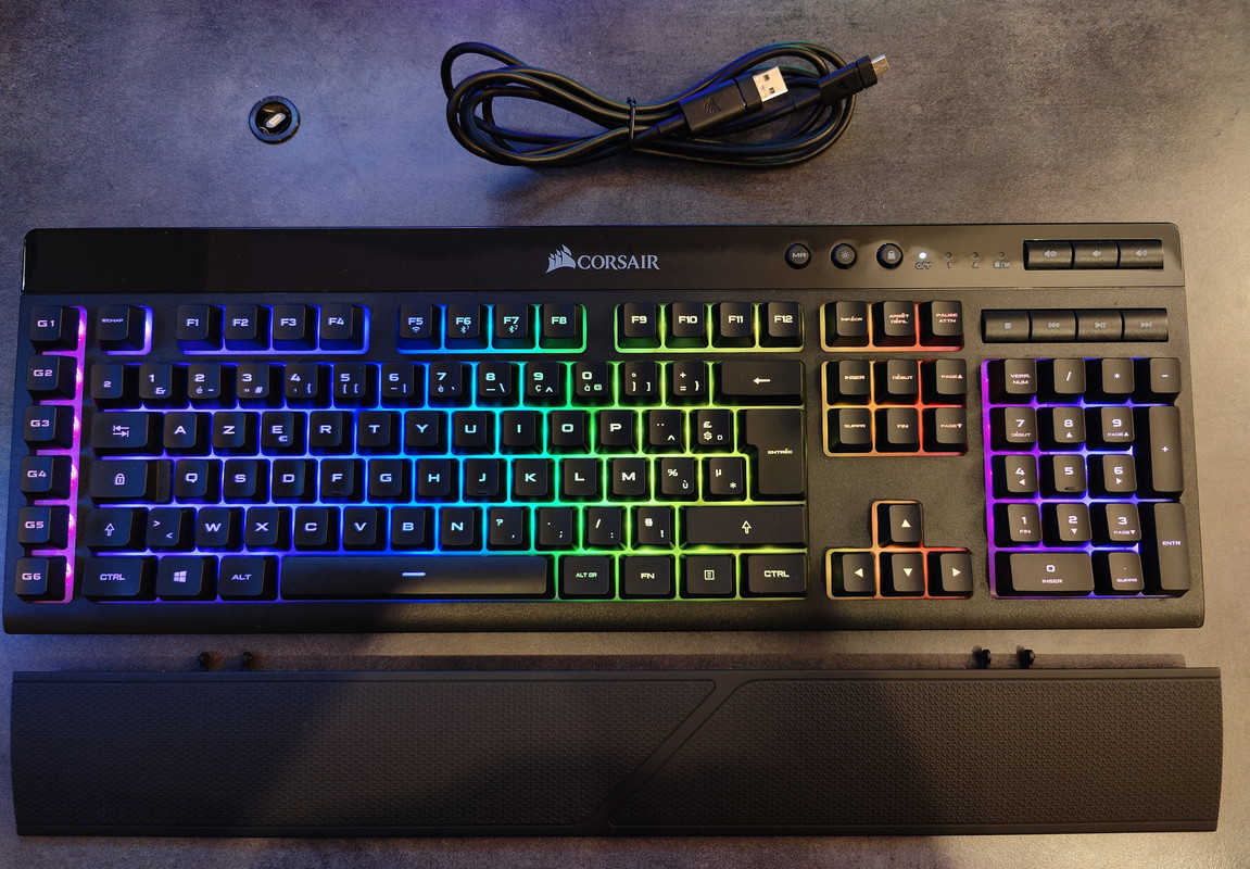 Corsair K57 RGB Wireless Clavier Gaming, Noir (AZERTY)