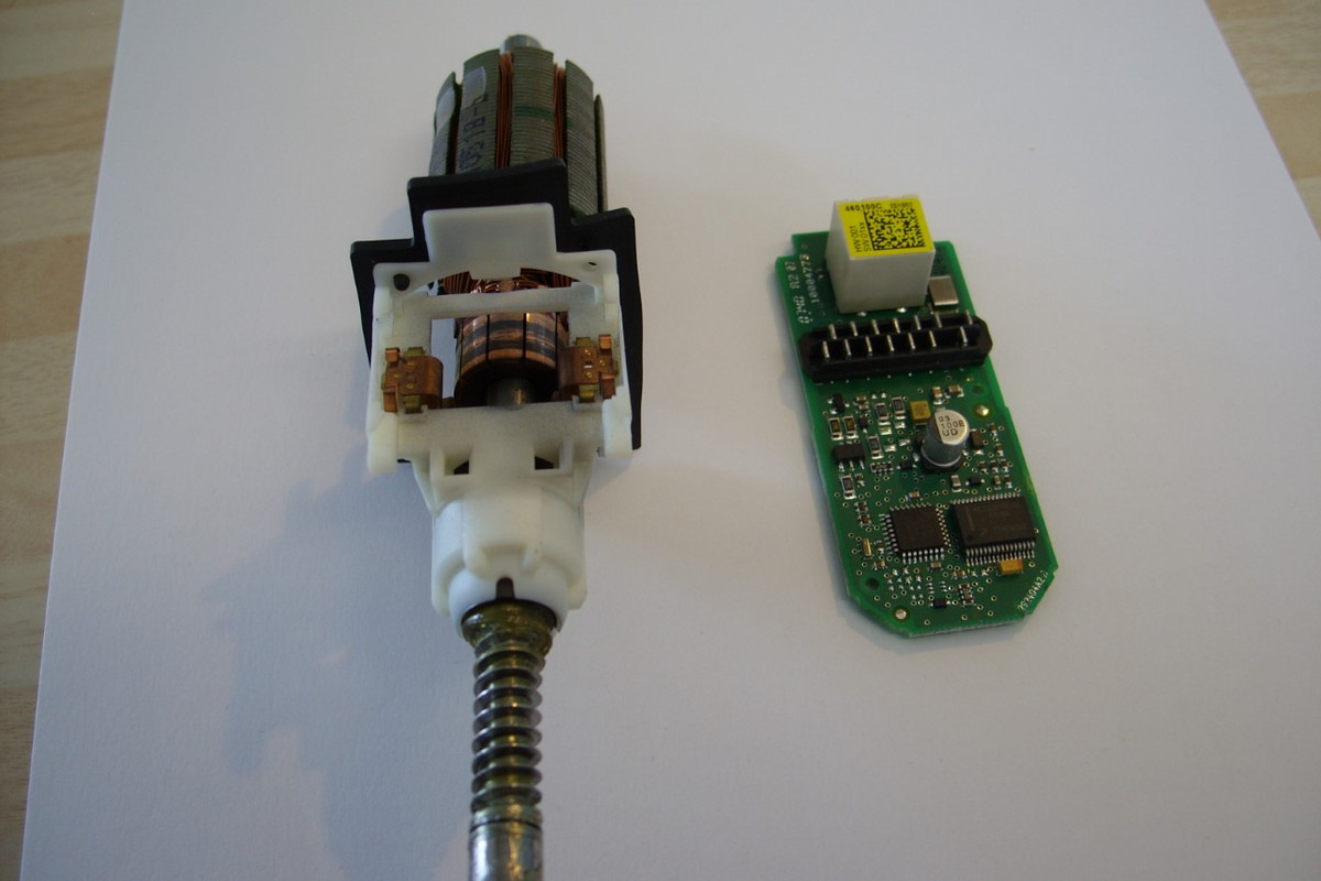 thumbnail-SS853685.jpg