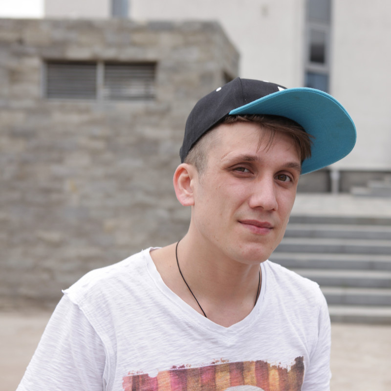 man-with-cap.jpg