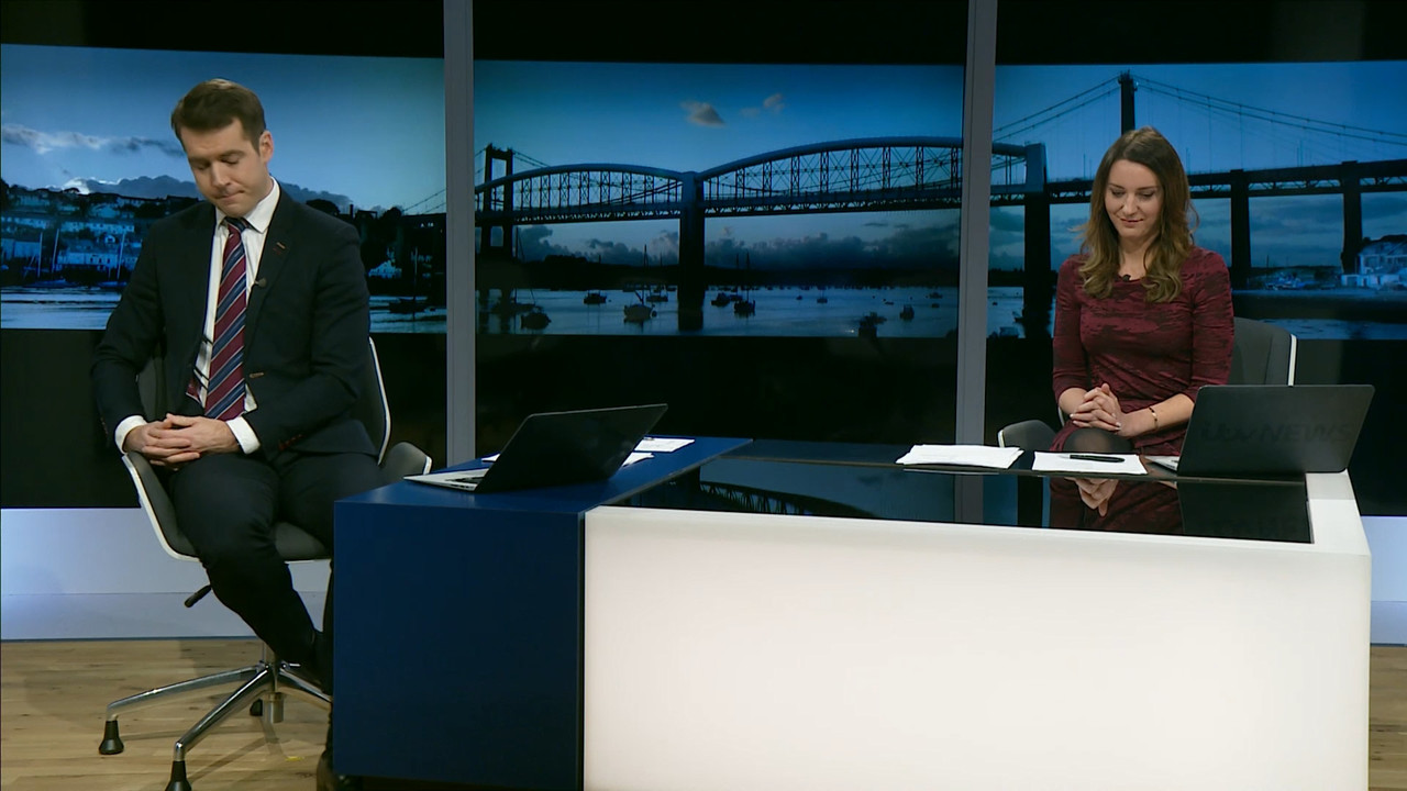 12.09 - 18.00.00 - ITV News London. The latest news in London and the..._001.ts_snapshot_02.56.157