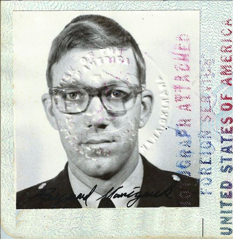 https://i.postimg.cc/x1rs2ktn/i963-militay-passport.jpg