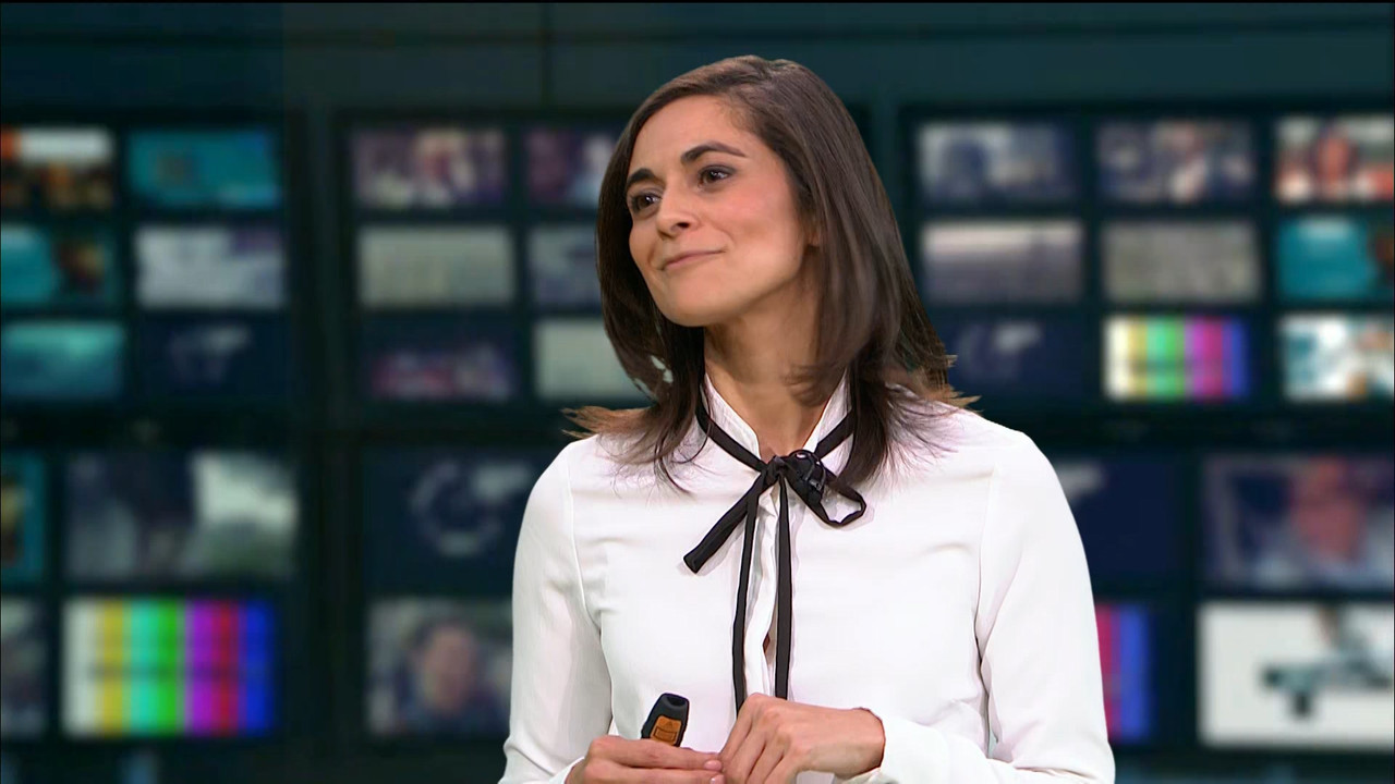 ITV Evening News_20221115_18301930.ts_snapshot_00.53.03.890