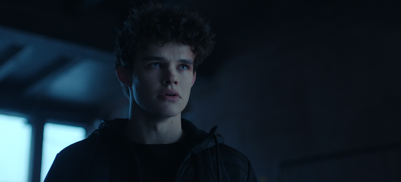 Titans.S03E05.Lady.Vic.1080p.10bit.HMAX.WEB-DL.DDP5.1.HEVC-Vyndros.mkv_snapshot_25.42_[2021.08.30_15
