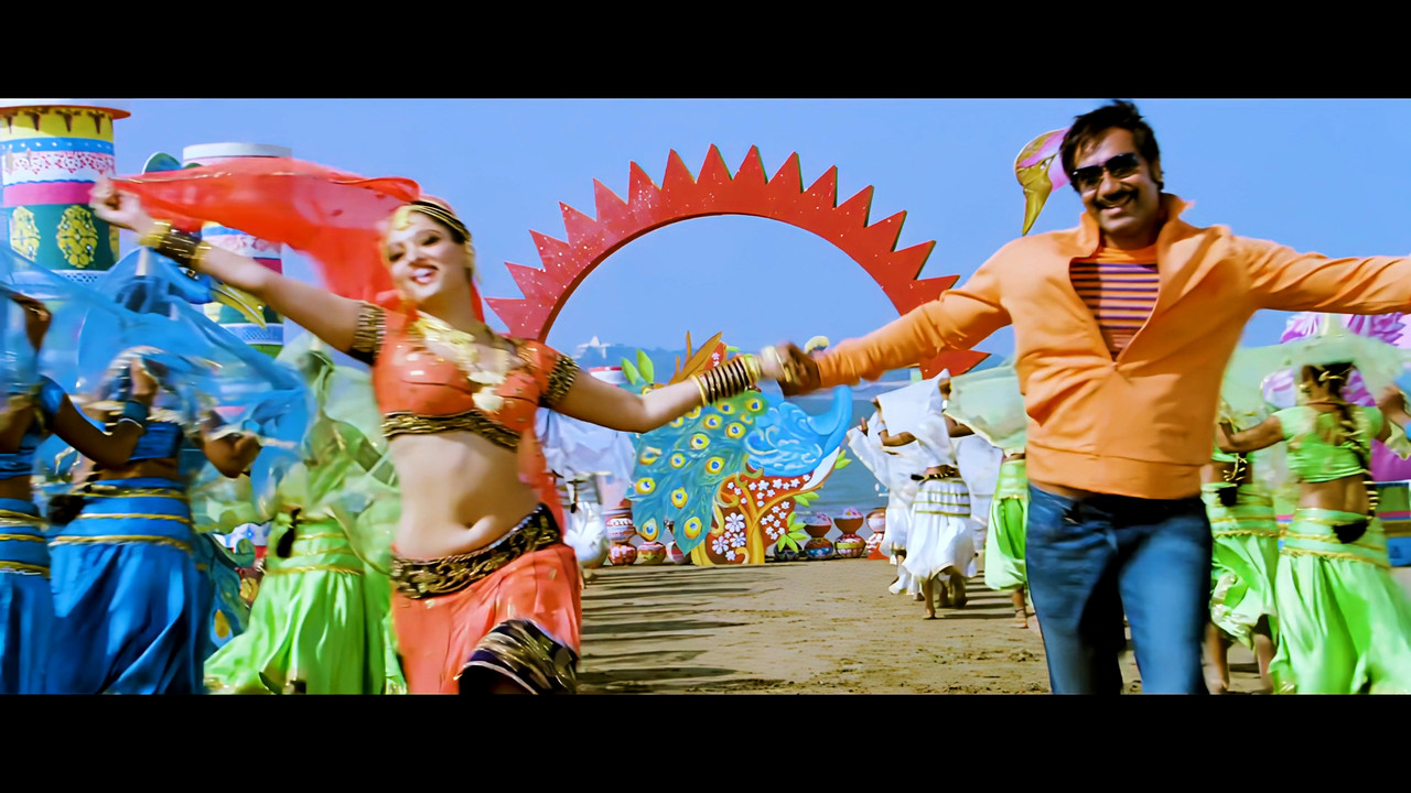 Tamanna Hot Song From Himmatwala Naino Main Sapna 4K (Best Quality).mp4_snapshot_03.30_[2021.04.05_1