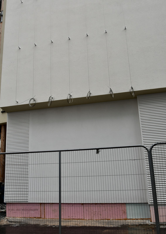 323D9401-D871-48D6-81E3-9A14DD50DB40_1_201_a