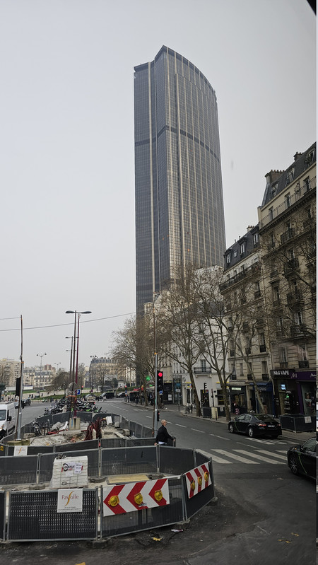 蒙帕納斯大樓,巴黎最高的建築