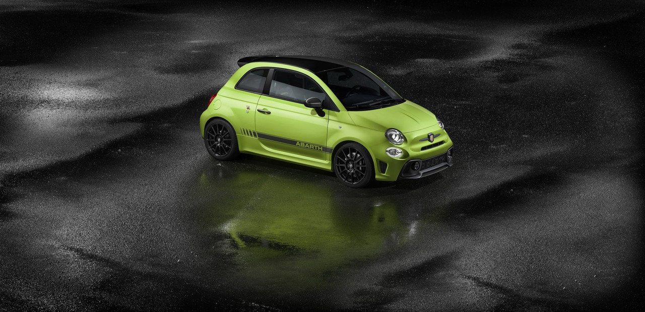 2019 Abarth 595 Competizione (15)
