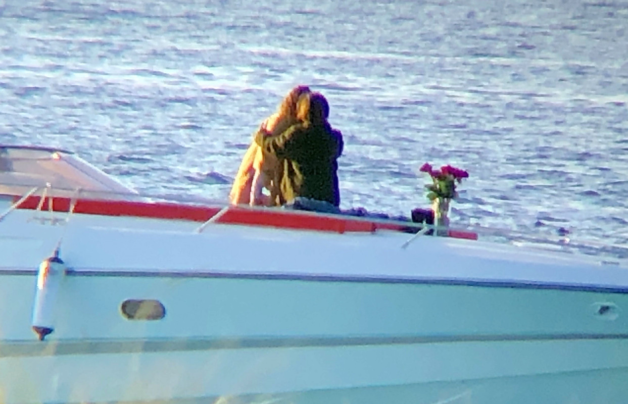 emmawatson-updates.com (48)