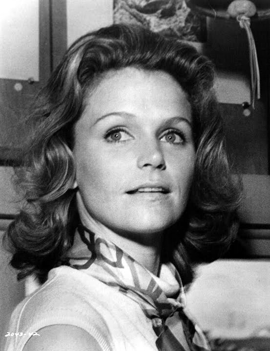 Lee_Remick_b02