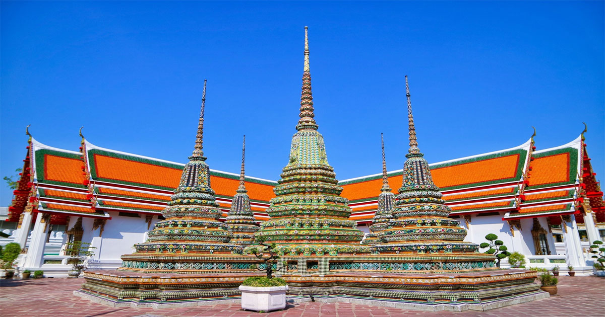 Kuil Budha Berbaring Wat Pho