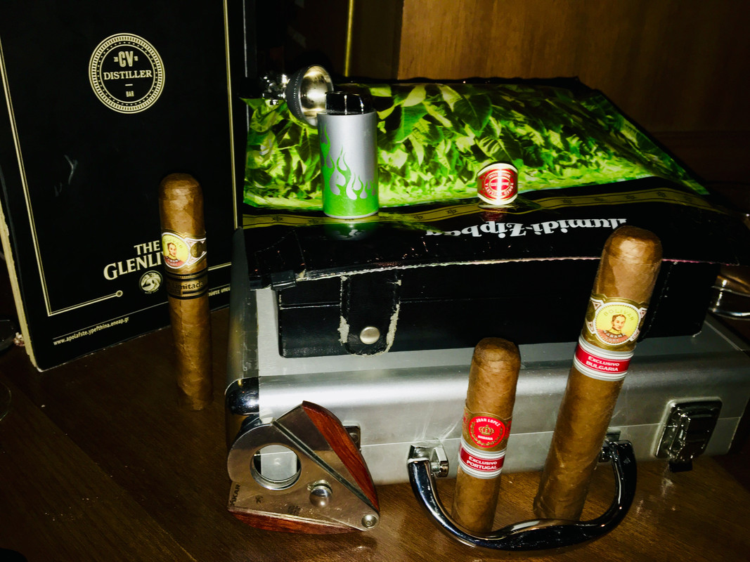 1C839F42-AD19-4B1E-9388-B660924D12EF