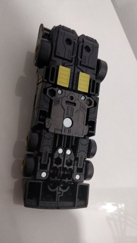 04-Velocitron-G2-Universe-Shadowstrip