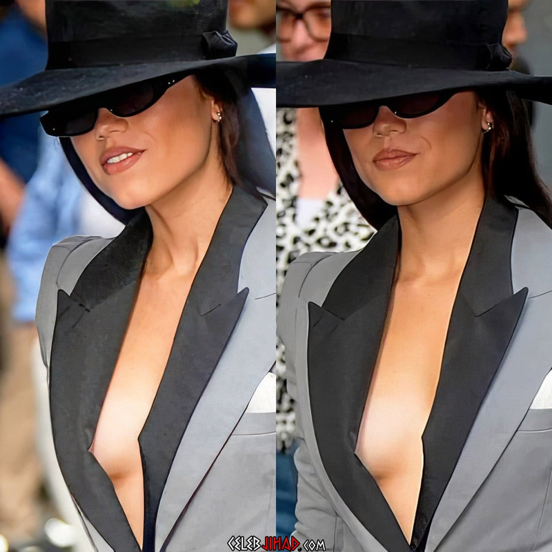 jenna-ortega-side-boob-nip-slip