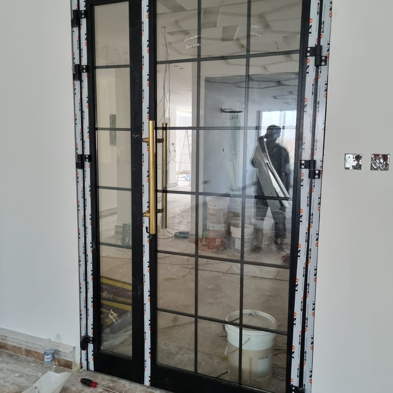 شبابيك زجاجية