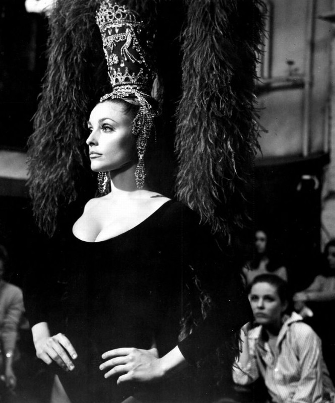 sharon_tate_mb99